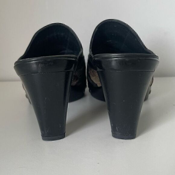 Stuart Weitzman Mules Heels Black Leather Patchwork Size 8.5 Studded Slip On - Picture 5 of 9